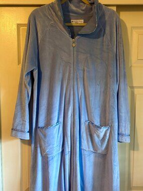 Eileen West Lux Velour Long Zip Fashion Robe Size XL / L
